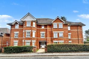 Flat 4, 43, Alumhurst Road, Bournemouth BH4 8EW