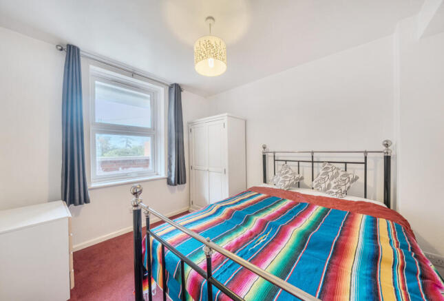 1346379-2-68b5c7c...