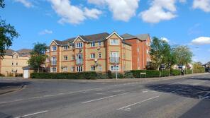 Flat 27, Concord Court, Winery Lane, Kingston Upon Thames KT1 3GF