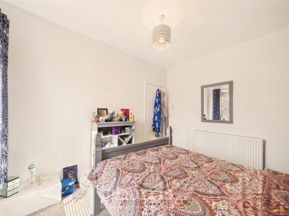 Bedroom 1   (front)