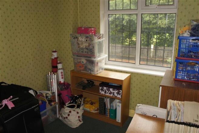 Front Bedroom 4