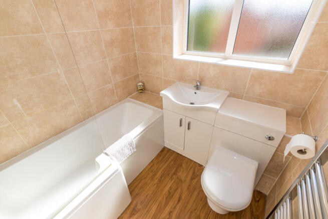 Holmwood Close, Ashton-In-Makerfield, WN4 9SJ photo 4