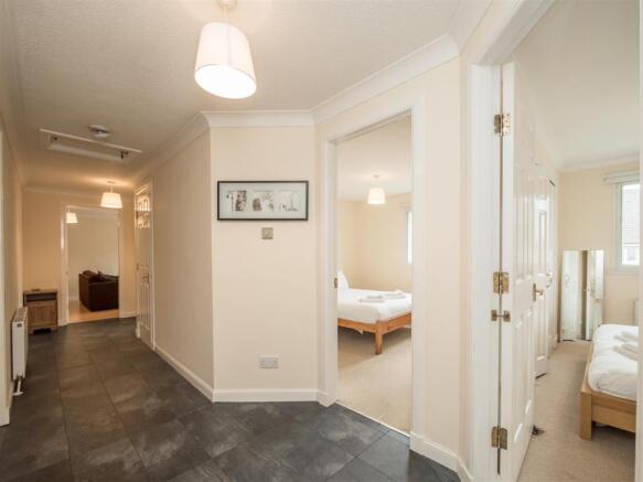 15 flat 16 easter dalry road-13.jpg