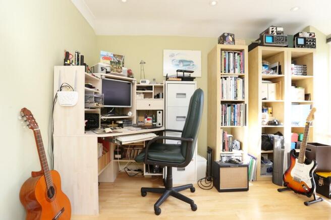 Photo 11