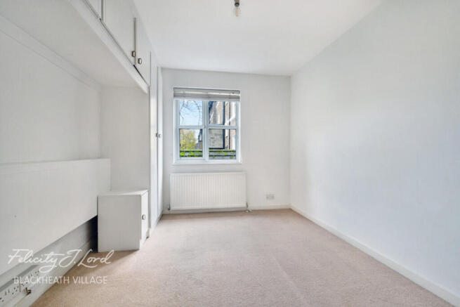 1-bed flat on Celestial Gardens, London, £240,000