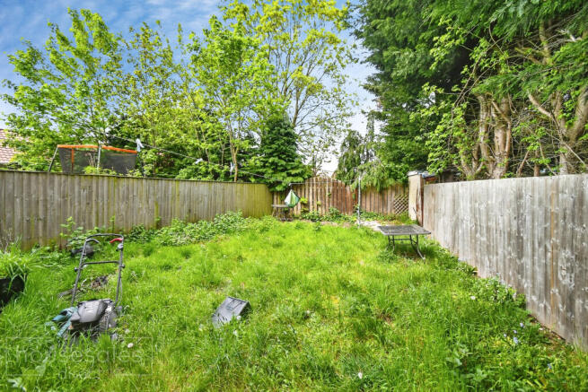 3 bed Terraced for sale Image 2