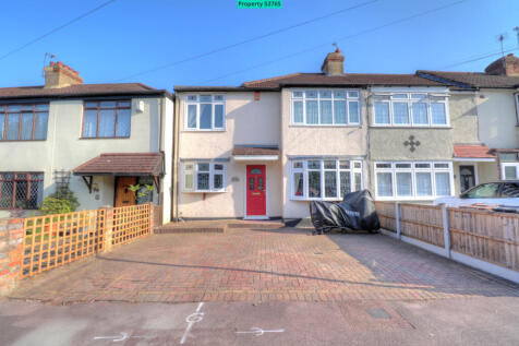 Gorseway, Romford, RM7
