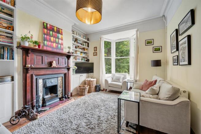 Sitting Room to window.jpg