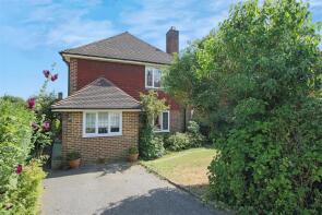 38, Wickham Close, Haywards Heath RH16 1UH