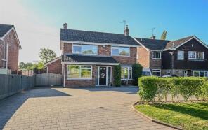 32, Jacks Lane, Uttoxeter ST14 8LW
