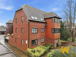 1, Argyll Court, Sawyers Hall Lane, Brentwood CM15 9BQ