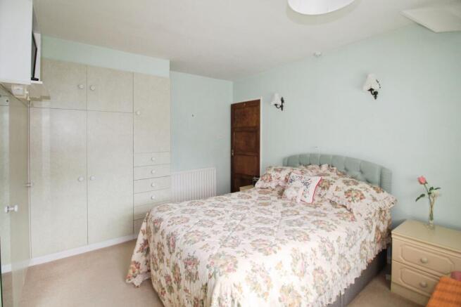 3 bed End of Terrace for sale Image 12