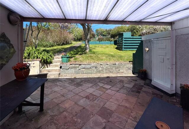Covered Canopy
