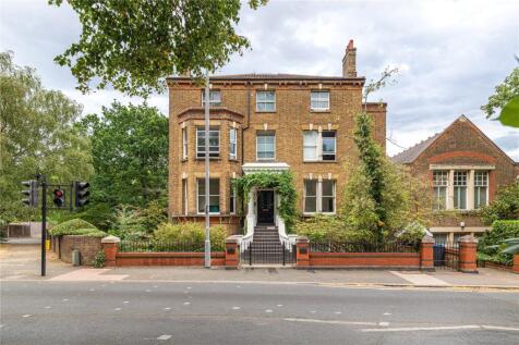 Upper Brighton Road, London, KT6