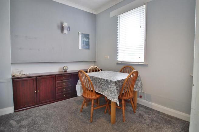FaskineAve_DiningRoom_1.jpg