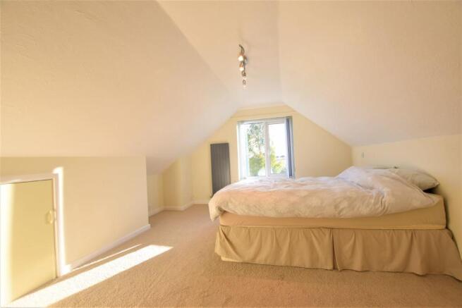 FIRST FLOOR: BEDROOM ONE