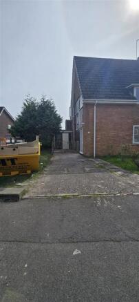 WhatsApp Image 2026-04-10 at 16.24.28.jpeg