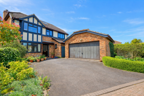 Parker Close, Hamstreet, TN26