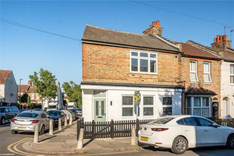 Burleigh Road, Enfield, EN1