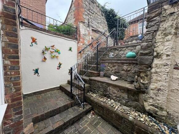 Lower courtyard new.jpg