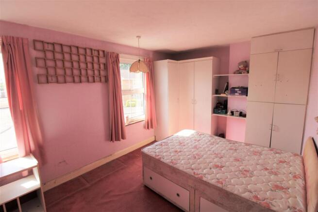 Bed 1