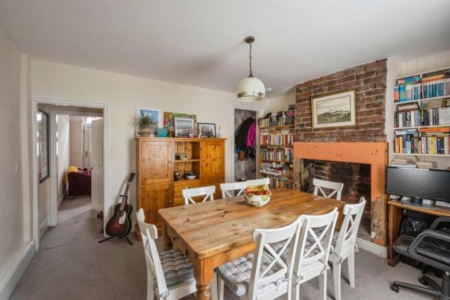 3 bed Terraced for sale Image 6
