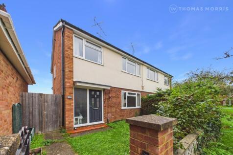 Sweeting Avenue, Little Paxton, St. Neots, Cambridgeshire, PE19