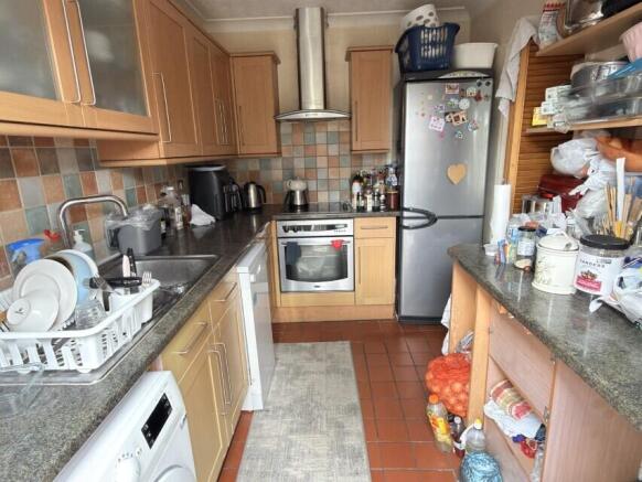 Kitchen Pic 1