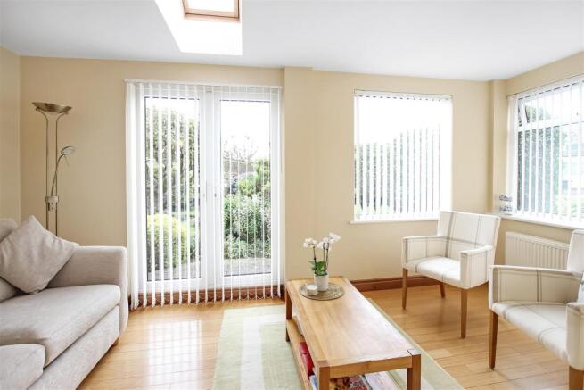 Garden Room.jpg