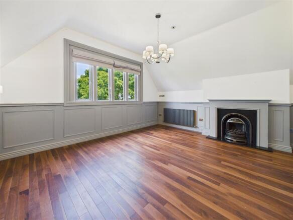 2 bed Apartment for sale Image 12