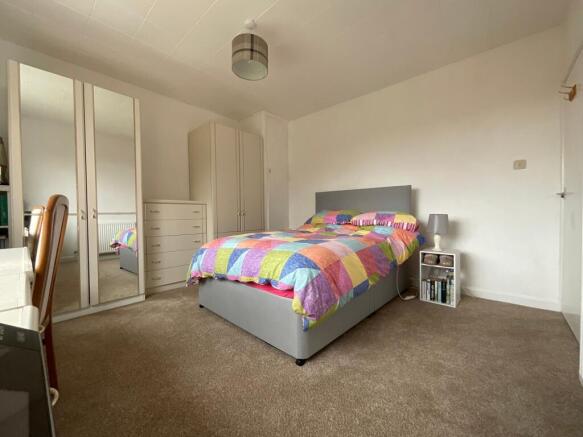 2 bed Semi-Detached Bungalow for sale Image 7