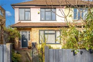 138, Trinity Rise, London SW2 2QT