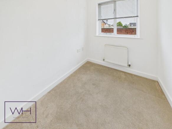 4 bed Town House for sale Image 12