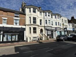 Basement Flat, 47 Trafalgar House, Mount Ephraim, Tunbridge Wells TN4 8AU