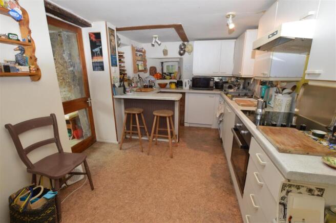 4 bed Cottage for sale Image 6