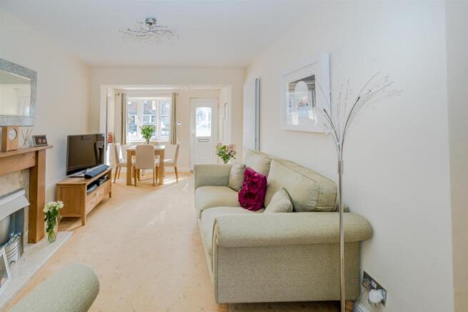 18, Badgers Way, Heath Hayes, Cannock, Staffordshi
