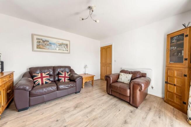 2 bed Bungalow for sale Image 8