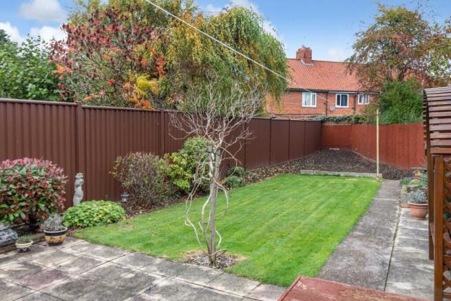 2 bed Semi-Detached for sale Image 12