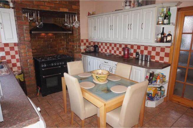 Kitchen / Diner