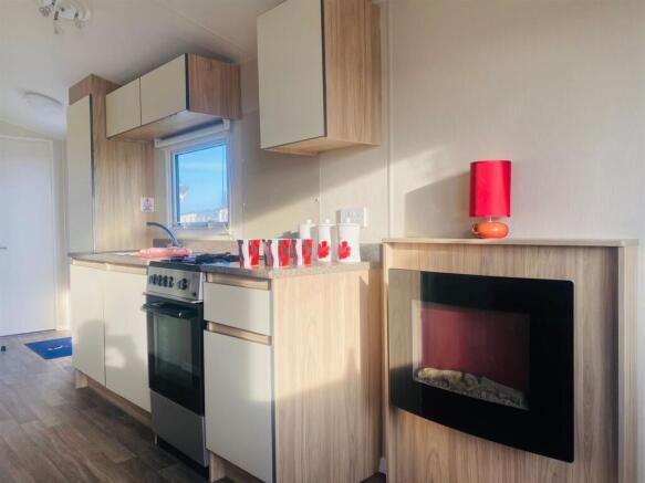 Newhaven Caravan & Camping Park, Buxton photo 5