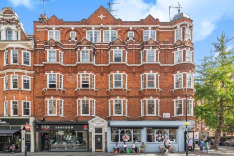 Great Portland Street, Fitzrovia, London, W1W