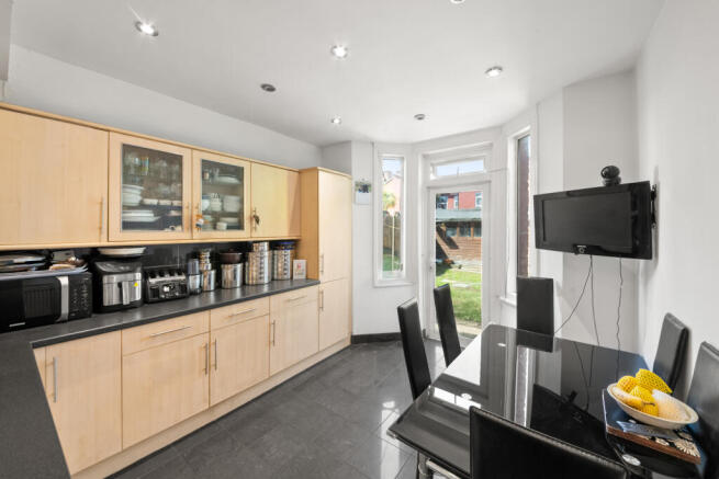 Kitchen 2