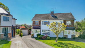 4, Oatfield Close, Cranbrook TN17 3NH