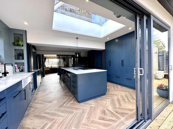 Kitchen 1