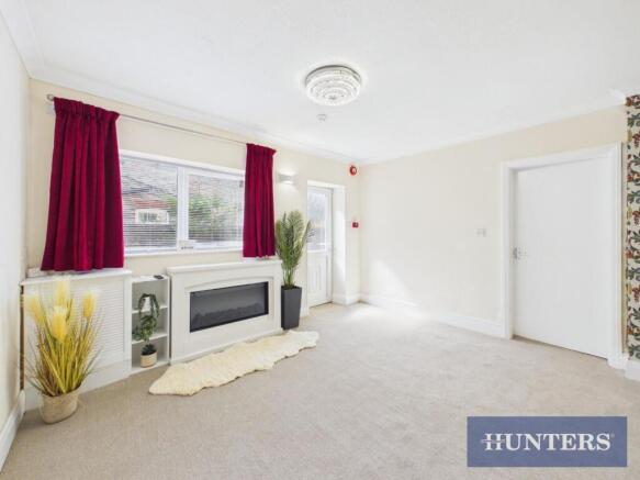 2 bed Apartment for sale Image 4