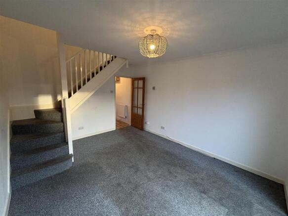 Living Room (2).jpeg