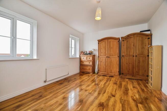 3 bed Semi-Detached for sale Image 12