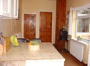 Kitchen/Dining Area