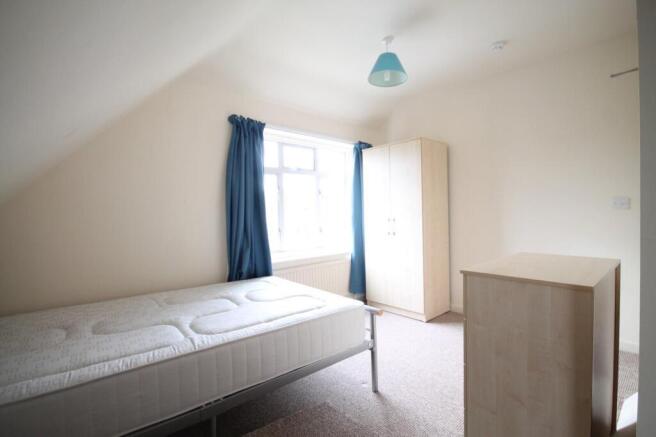 Room 4.jpg
