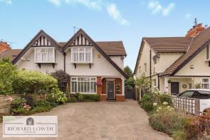 27, Ravenoak Park Road, Cheadle Hulme, Cheadle SK8 7EH